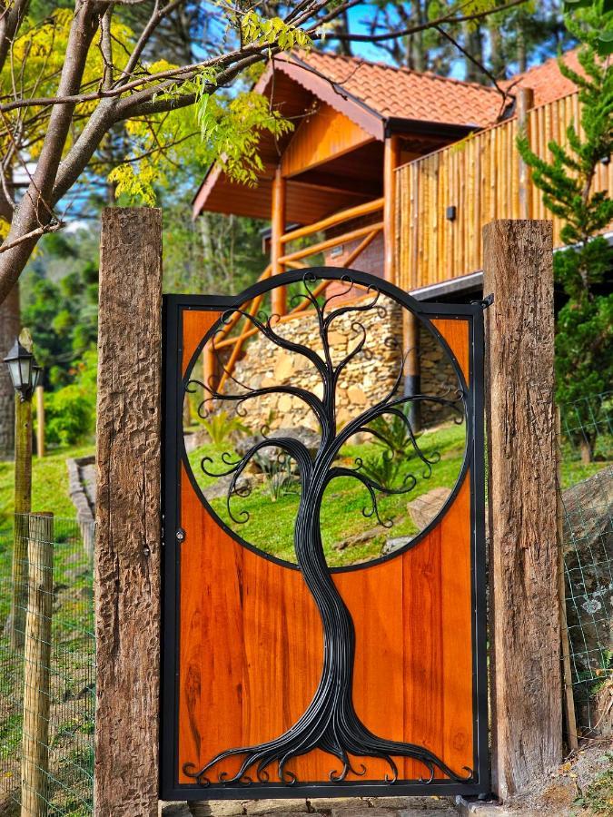 Chales Araucaria E Manaca Sao Bento do Sapucai Ngoại thất bức ảnh