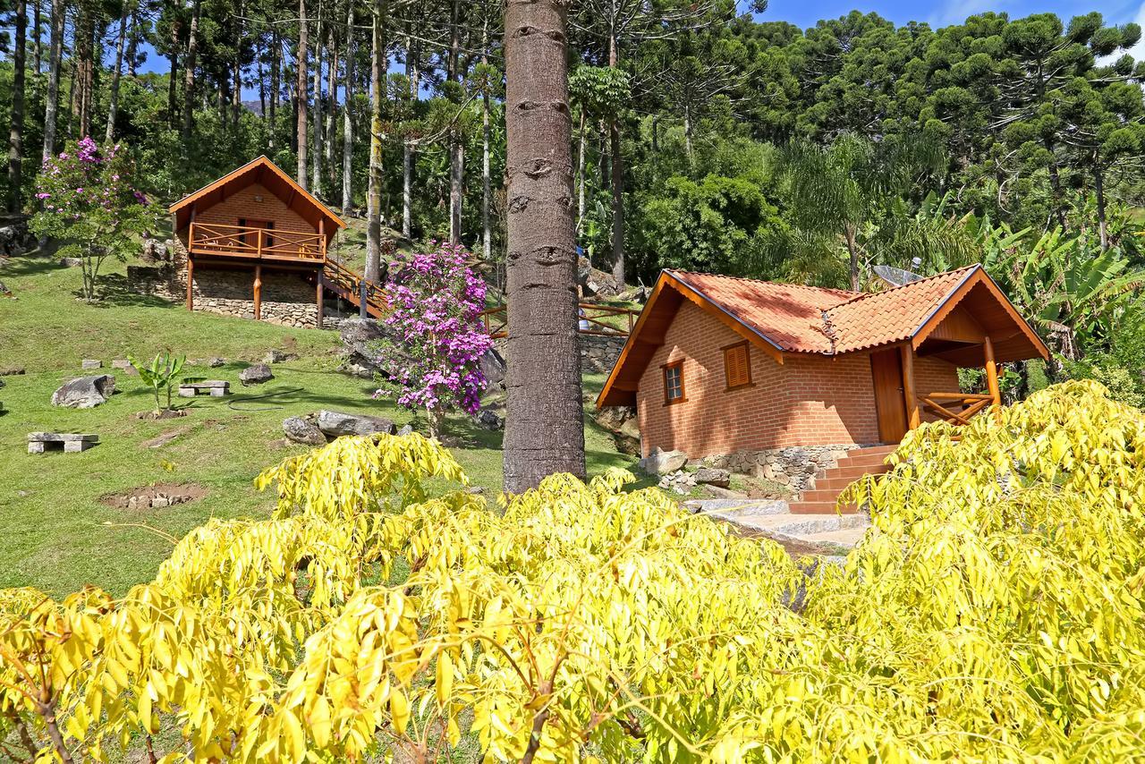 Chales Araucaria E Manaca Sao Bento do Sapucai Ngoại thất bức ảnh